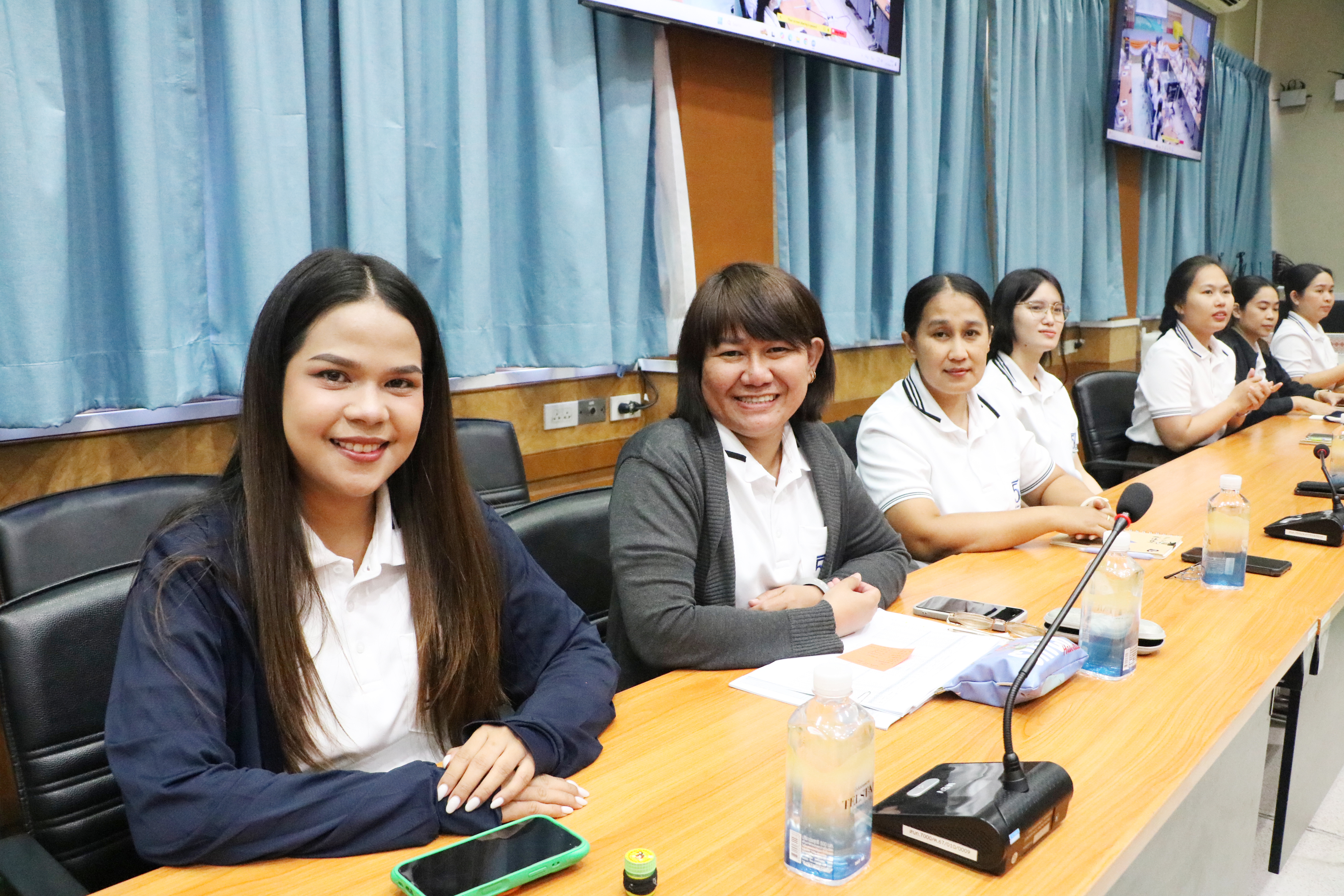 title - รองเลขาธิการ ส.ป.ก. มอบนโยบายนโยบายการดำเนินงานแก่สำนักบริหารกองทุน (สบท.)